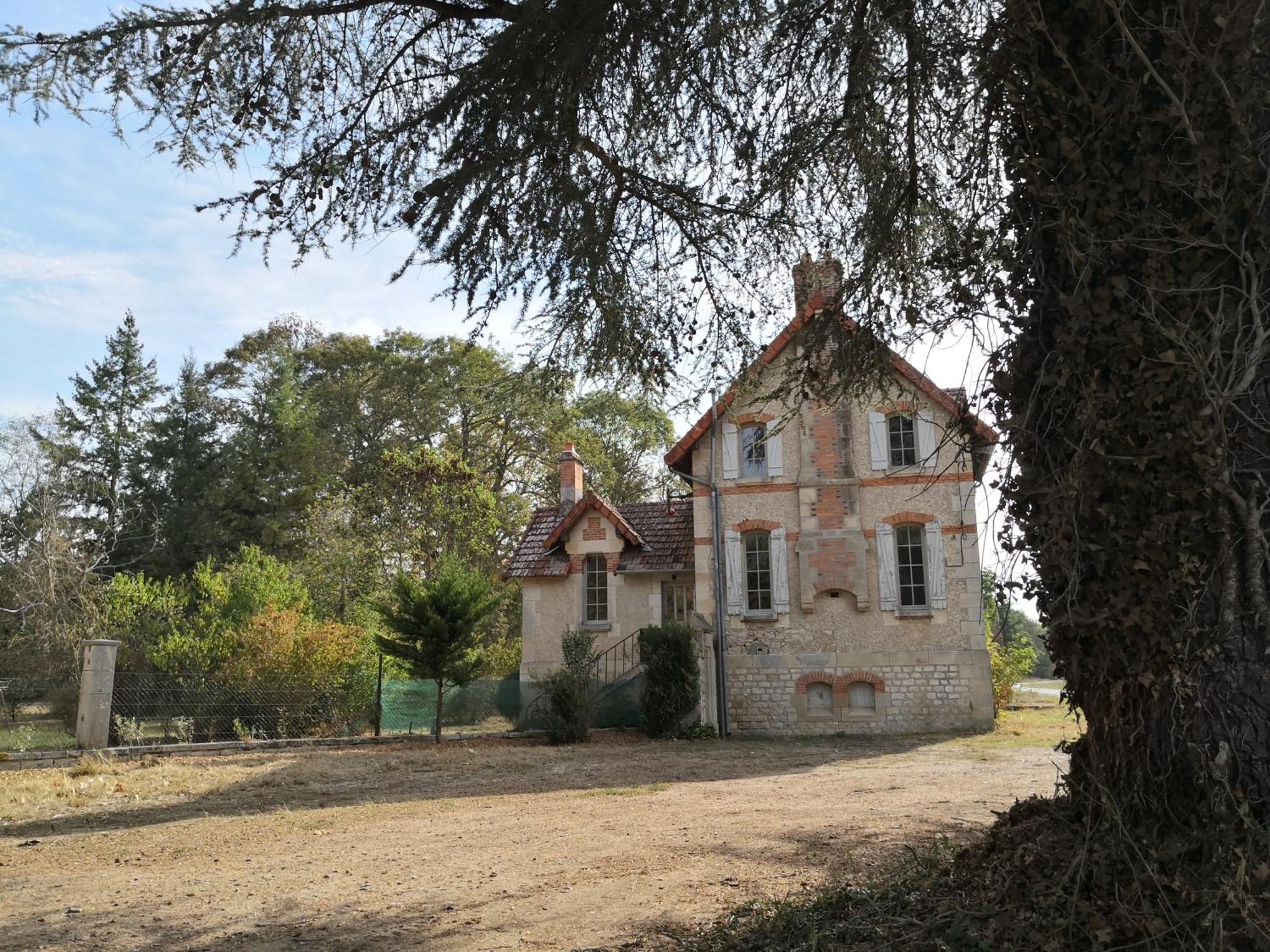 Maison La Demi-Lune Boulleret Buitenkant foto